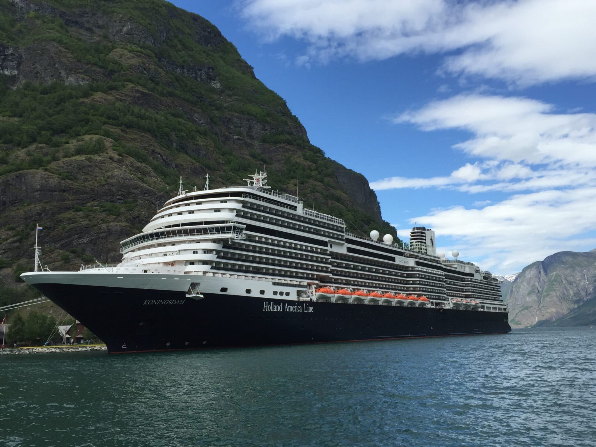 World Cruises 2024, 2025 & 2026 CDV Cruises